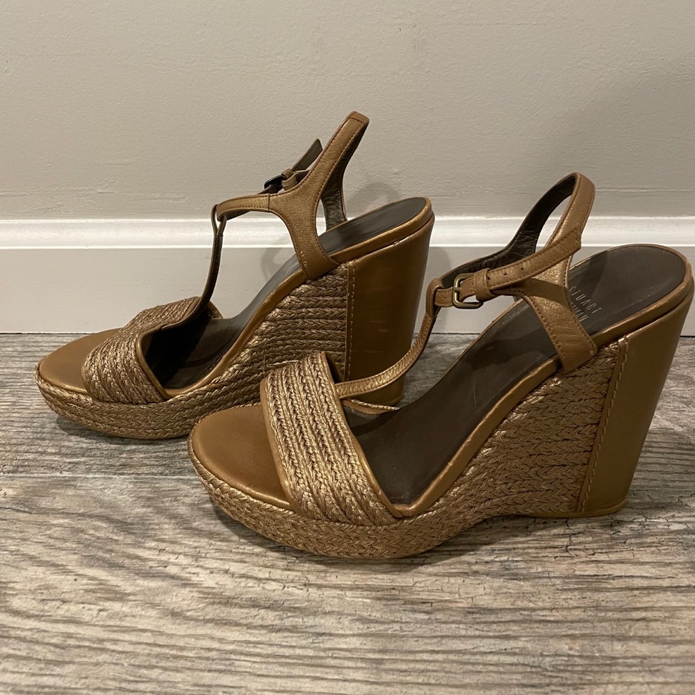 Stuart weitzman wedges